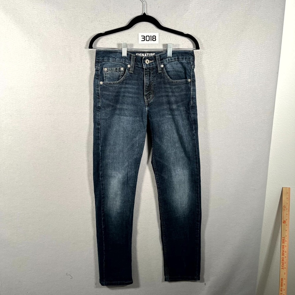 Signature By Levi Strauss & Co. Jeans Women S37 28x30 Blue Slim Fit Straight Leg
